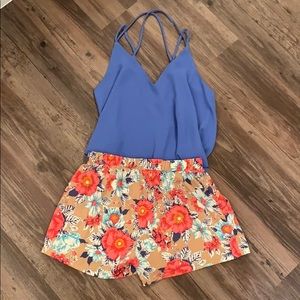Boutique Floral Printed Shorts Size M